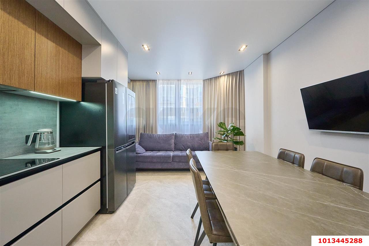 Фото №3: 3-комнатная квартира 90 м² - Краснодар, Прикубанский внутригородской округ, Славянский, мкр. Светлоград, ул. Красных Партизан, 1/4к10