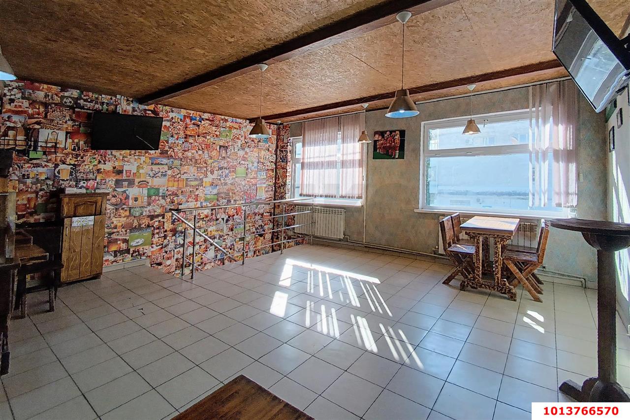 Фото №10: Торговое помещение 72 м² - Краснодар, Гидростроителей, ул. имени Дмитрия Благоева, 27/6