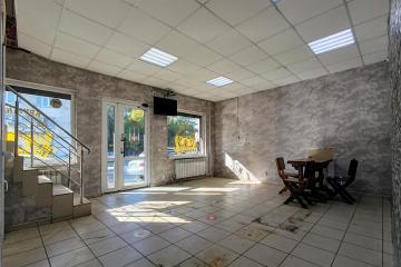 Фото №2: Коммерция 71 м² - Краснодар, мкр. Гидростроителей, ул. имени Дмитрия Благоева, 27/6