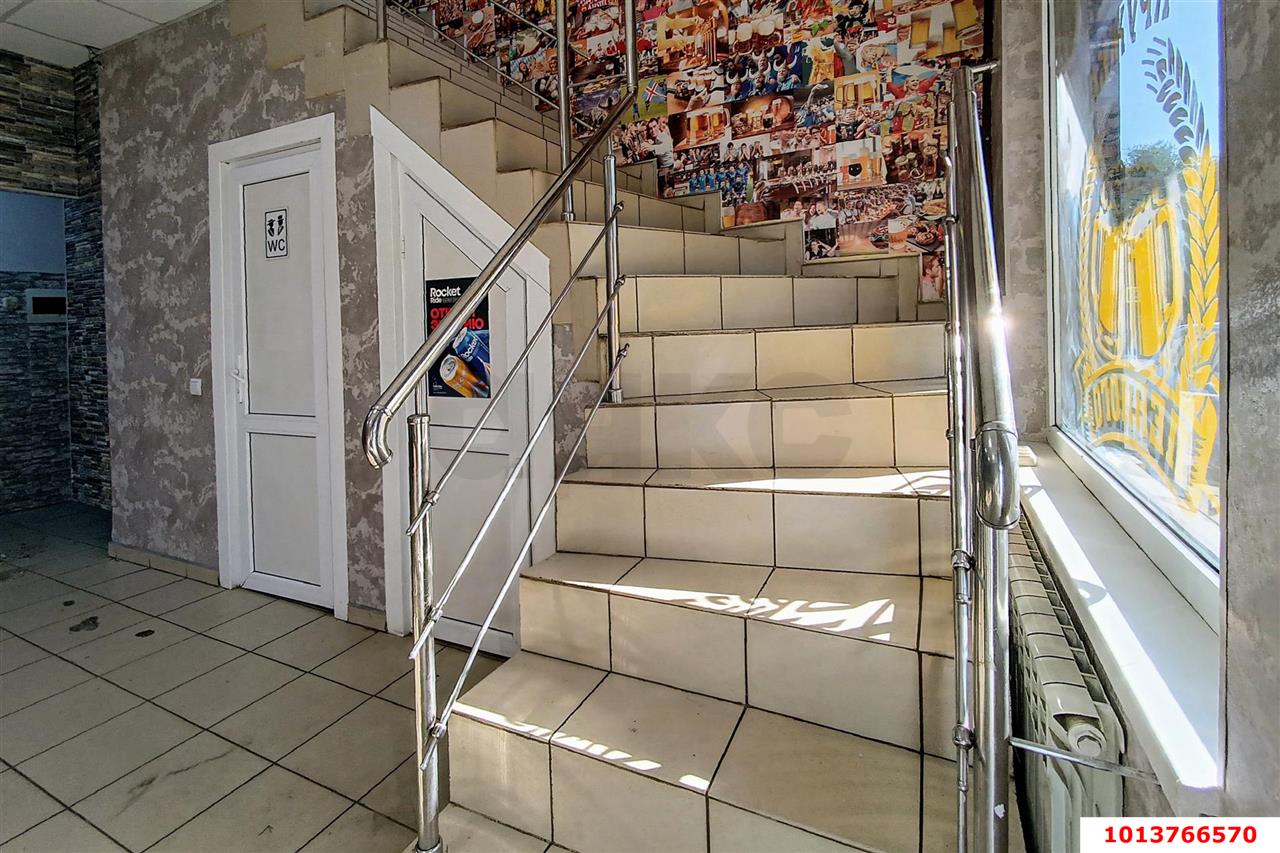 Фото №6: Торговое помещение 72 м² - Краснодар, Гидростроителей, ул. имени Дмитрия Благоева, 27/6