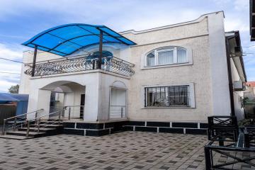 Фото №1: Дом 214 м² - Краснодар, мкр. Центральный, ул. Базовская, 64