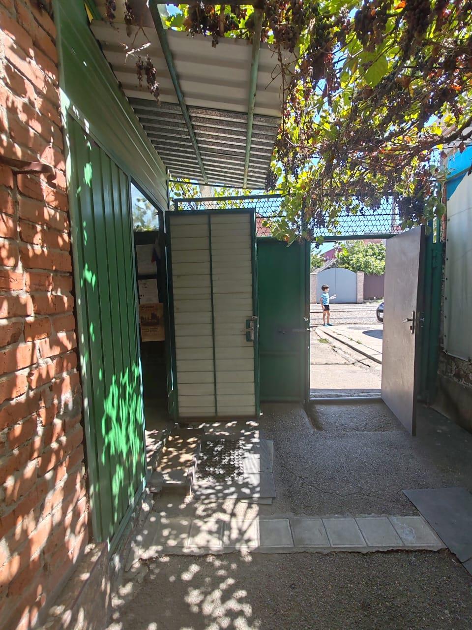 Фото №11: Часть дома 34 м² + 1 сот. - Краснодар, ул. Титаровская, 107