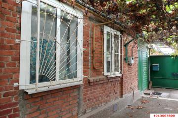 Фото №1: Часть дома 34 м² - Краснодар, мкр. Дубинка, ул. Титаровская, 107