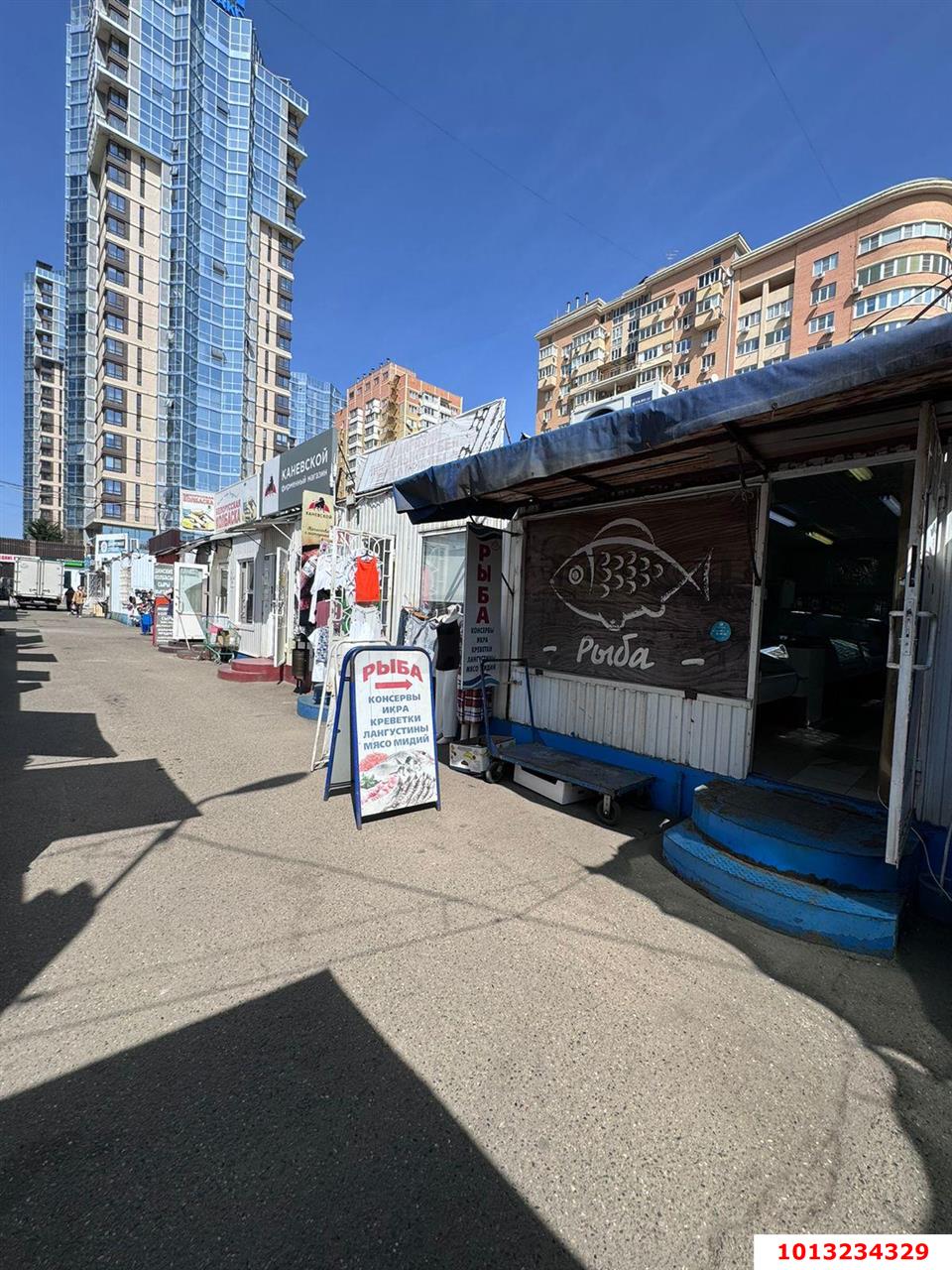 Фото №2: Коммерция 28 м² - Краснодар, ул. Атарбекова, 1