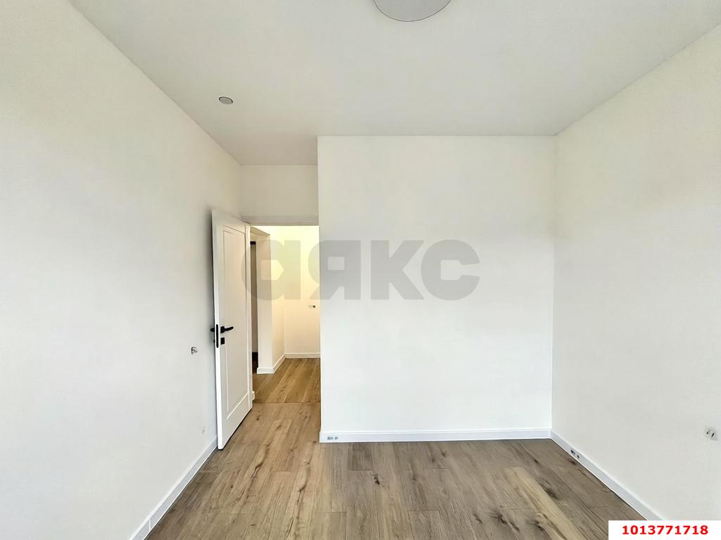Фото №6: 2-комнатная квартира <span class="whitespace-nowrap">57 м²</span>, <span class="whitespace-nowrap">8/9 эт.</span> - Краснодар, Прикубанский внутригородской округ, мкр. жилой комплекс Спортивная Деревня, ул. имени Генерала Корнилова, 14