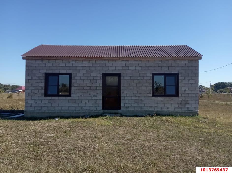 Фото №1: Дом 47 м² + 20 сот. - Афипсип, ул. Степная, 1