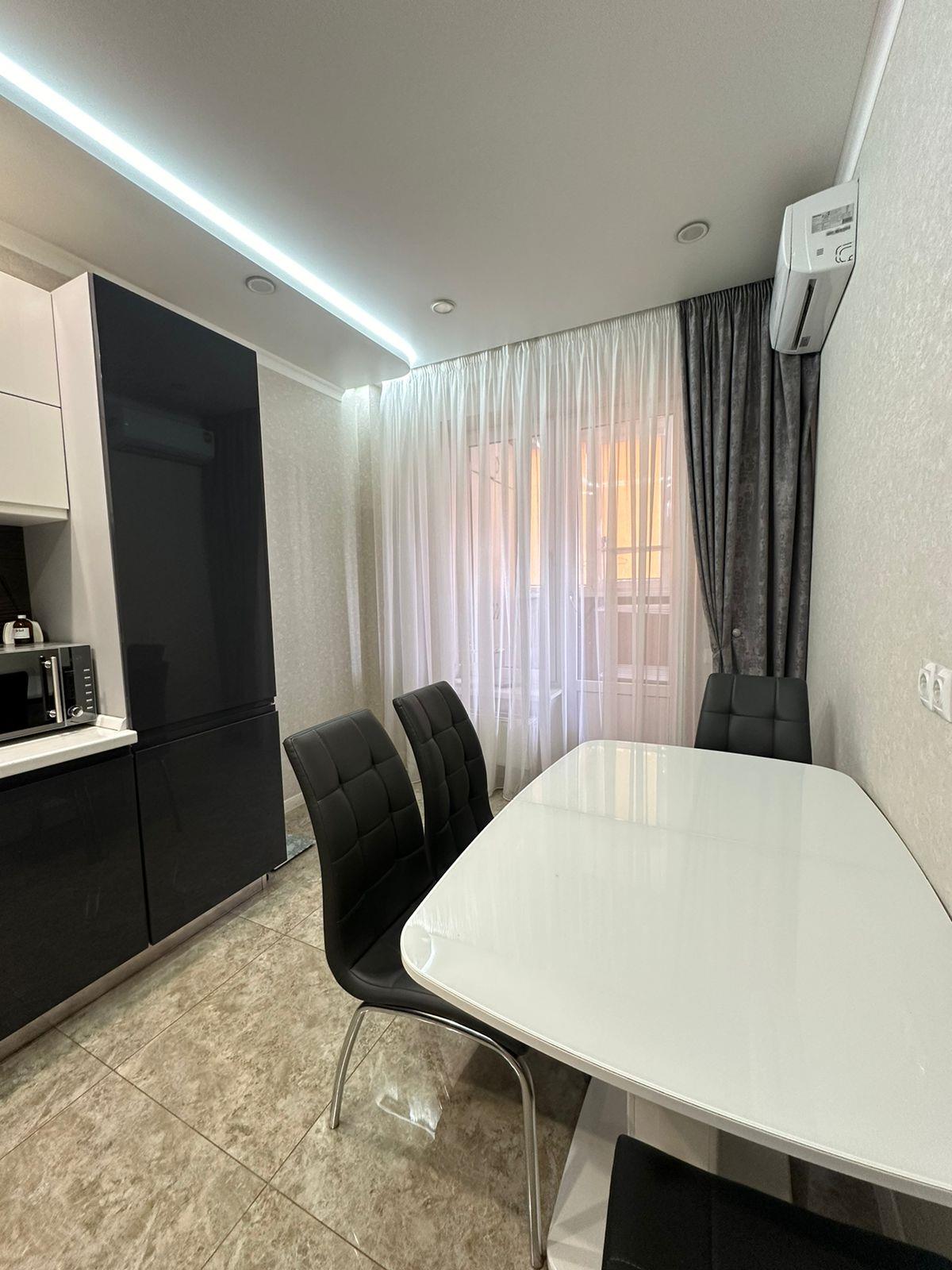 Фото №3: 1-комнатная квартира 37 м² - Краснодар, ул. Леонида Лаврова, 8к3