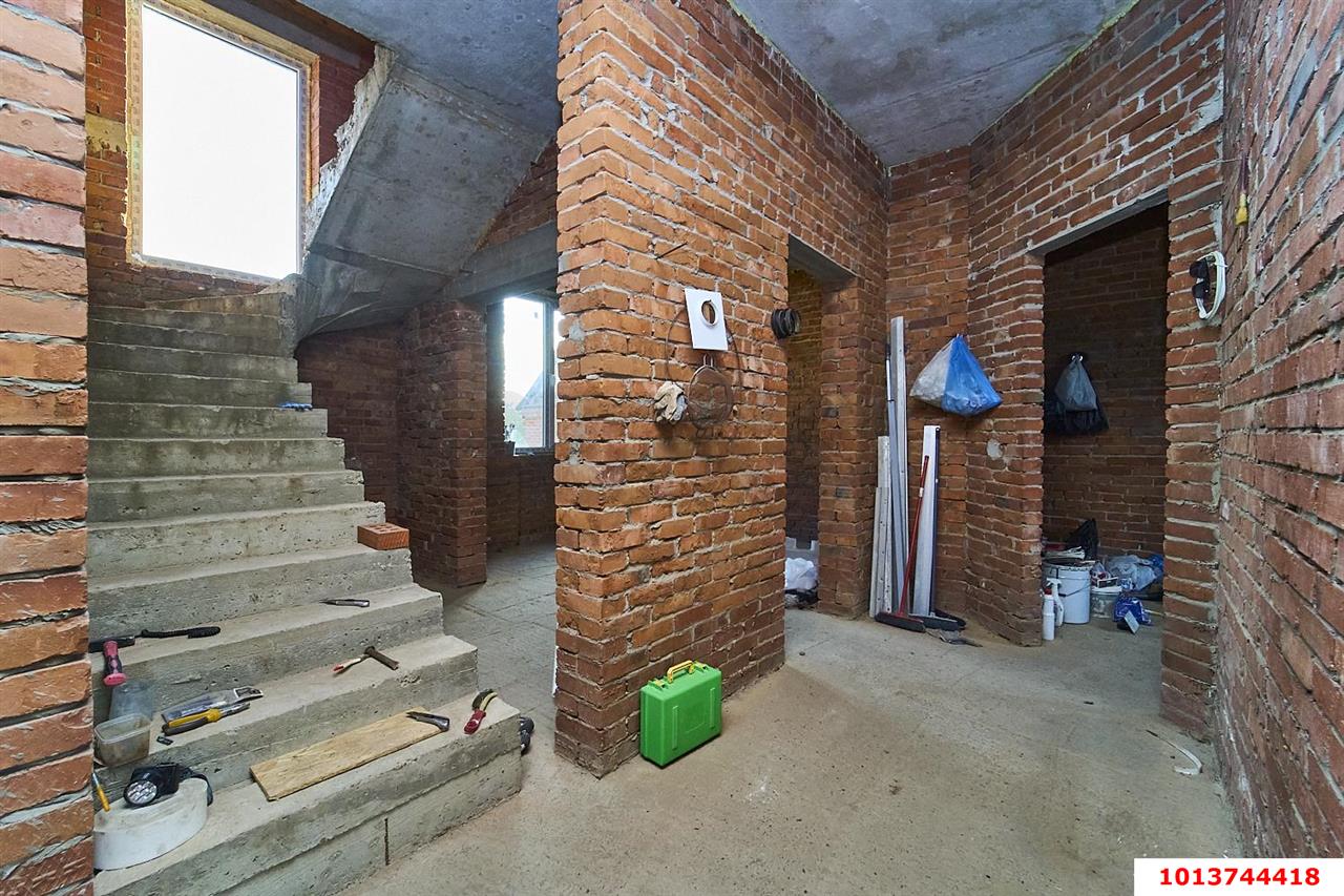 Фото №4: Дом 175 м² + 10 сот. - Старокорсунская, Карасунский внутригородской округ, ул. Дубинская, 55