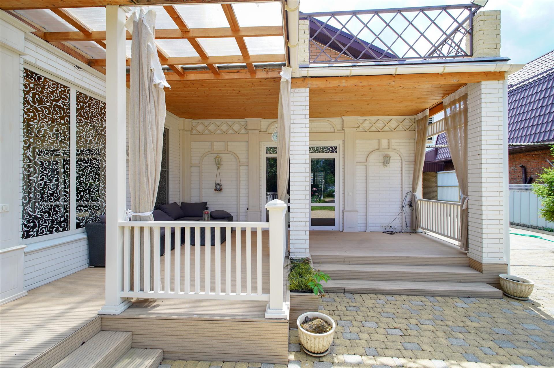 Фото №6: Дом 424 м² + 8 сот. - Краснодар, Прикубанский внутригородской округ, мкр. Горхутор, ул. Полесская, 5