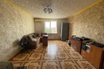 Фото №1: 4-комнатная квартира 88 м² - Краснодар, мкр. Дубинка, пер. Угольный, 12