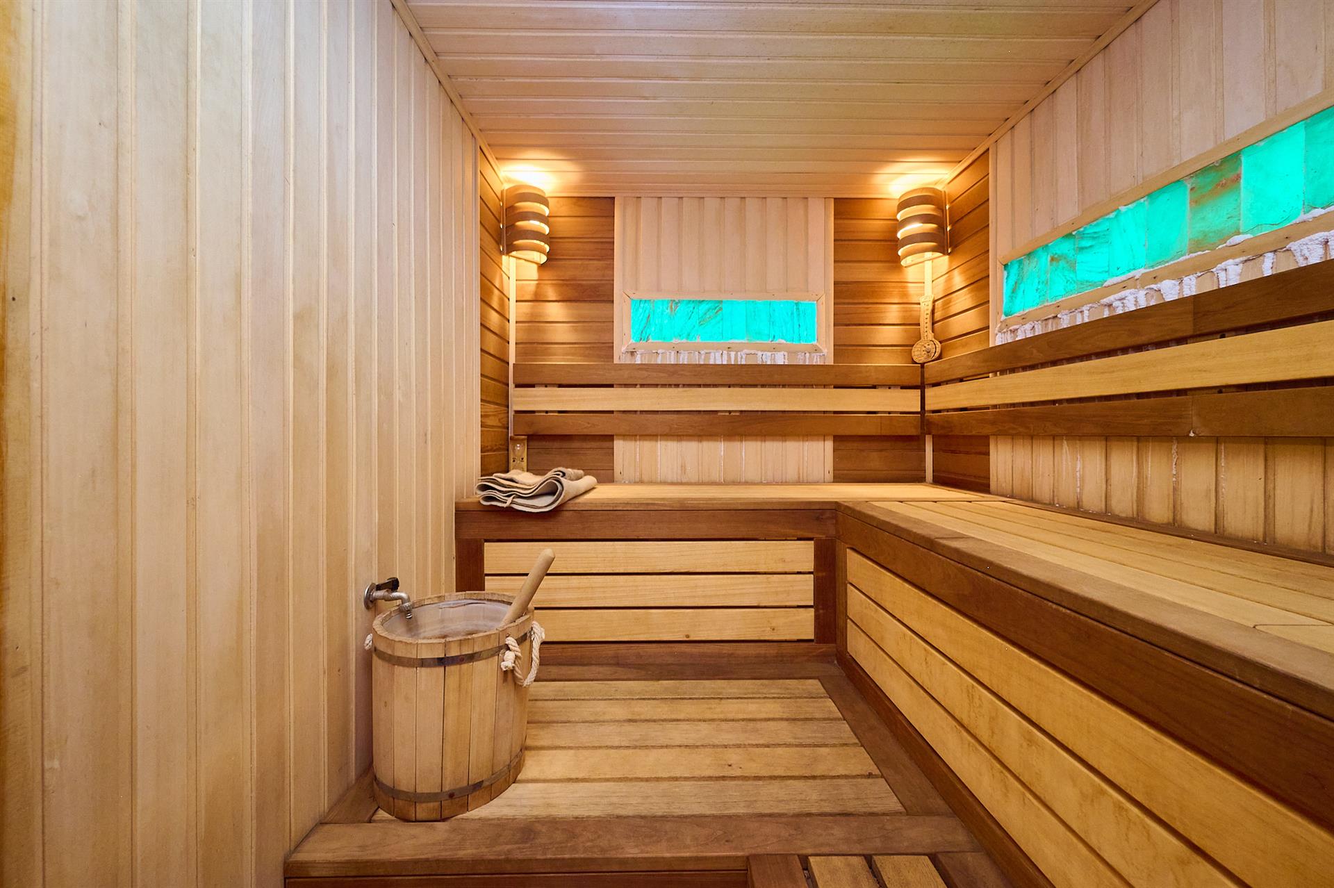 Фото №18: Дом 314 м² + 8 сот. - Краснодар, Прикубанский внутригородской округ, Калинино, мкр. Завод Радиоизмерительных Приборов, ул. Аральская, 54