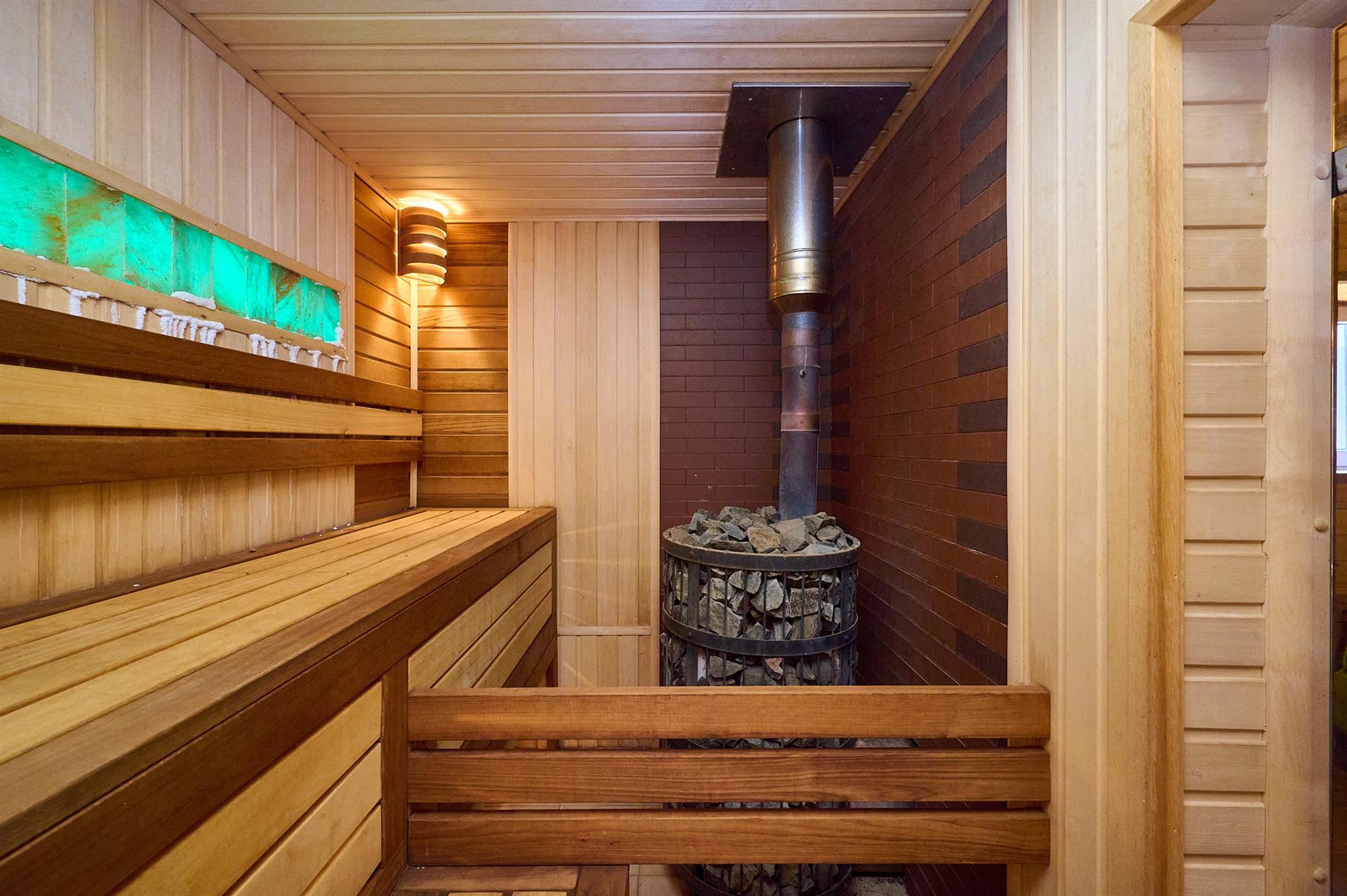 Фото №17: Дом 314 м² + 8 сот. - Краснодар, Прикубанский внутригородской округ, Калинино, мкр. Завод Радиоизмерительных Приборов, ул. Аральская, 54