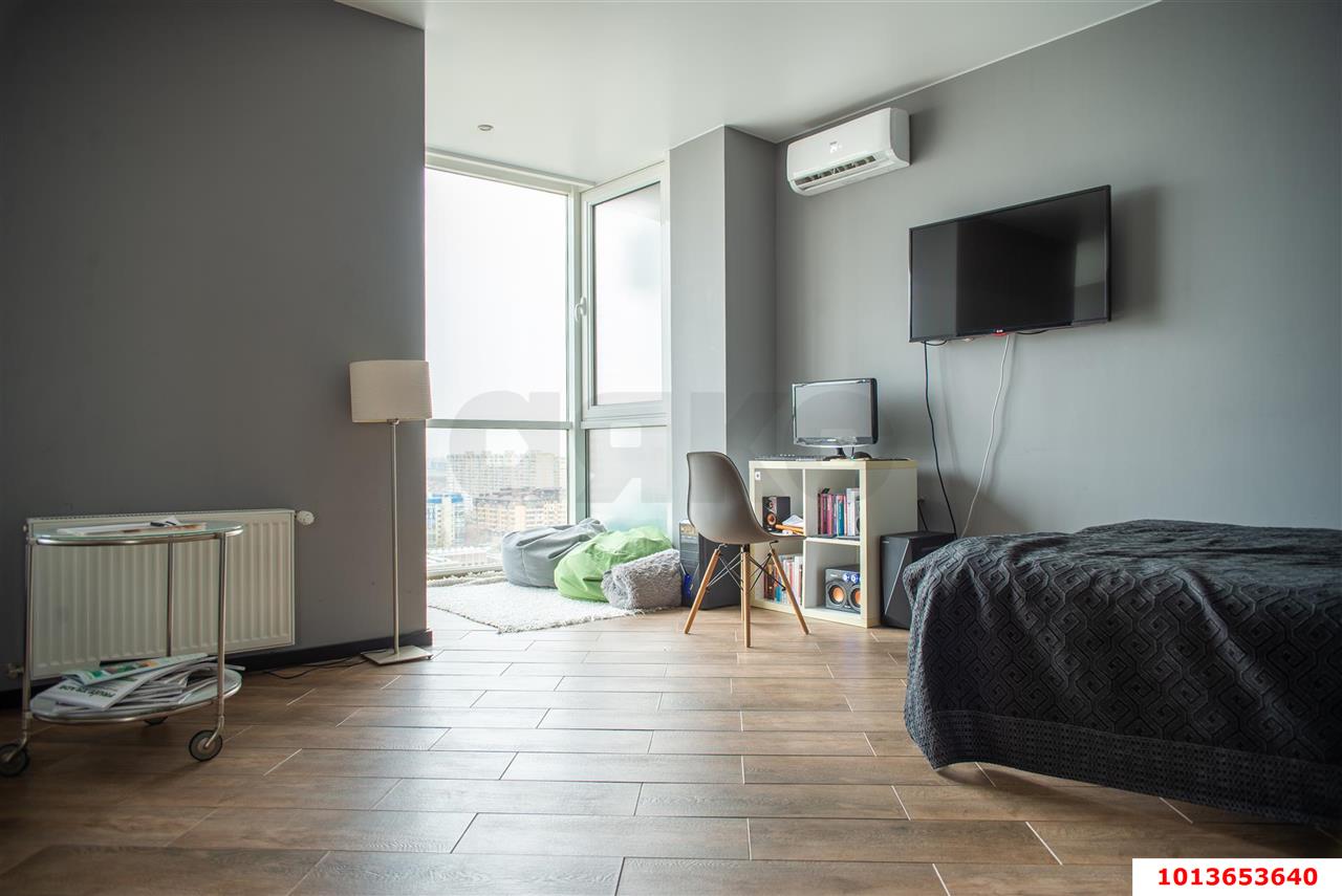 Фото №2: 1-комнатная квартира 44 м² - Краснодар, ЖК Шоколад, Прикубанский внутригородской округ, имени Маршала Жукова, мкр. жилой комплекс Шоколад, ул. Александра Покрышкина, 25Ак2