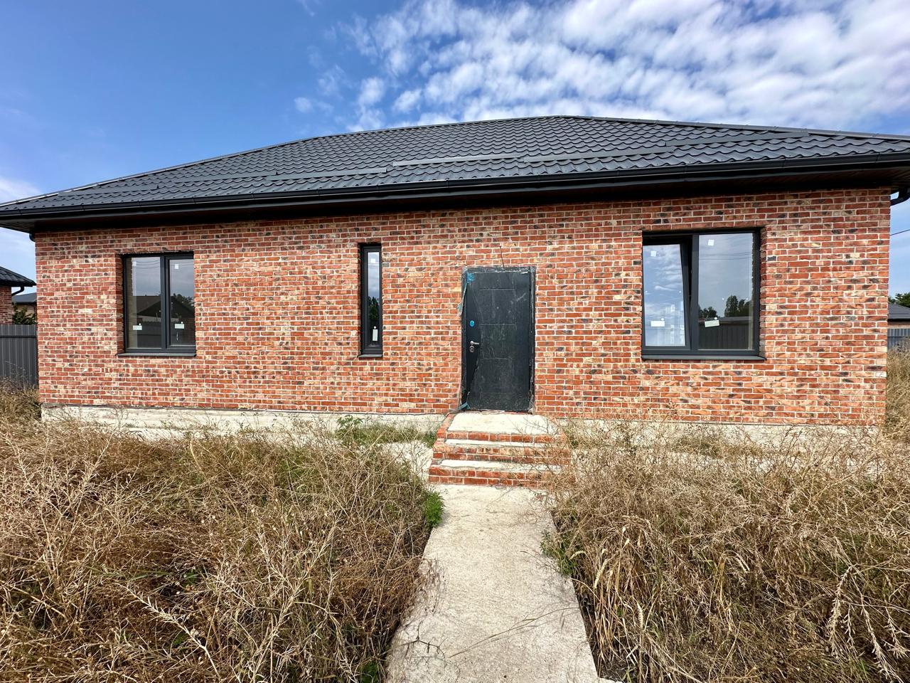 Фото №1: Дом 95 м² + 4.59 сот. - Новотитаровская, ул. Раздольная, 1Б/1