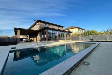 Фото №1: Дом 275 м² - СНТ Пригород, мкр. Прикубанский внутригородской округ, ул. Атамана Круковского