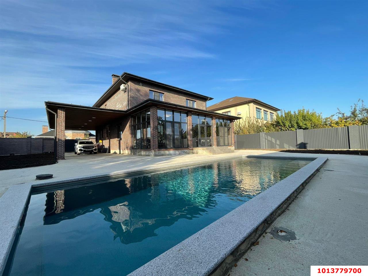 Фото №1: Дом 275 м² + 10 сот. - СНТ Пригород, мкр. Прикубанский внутригородской округ, ул. Атамана Круковского