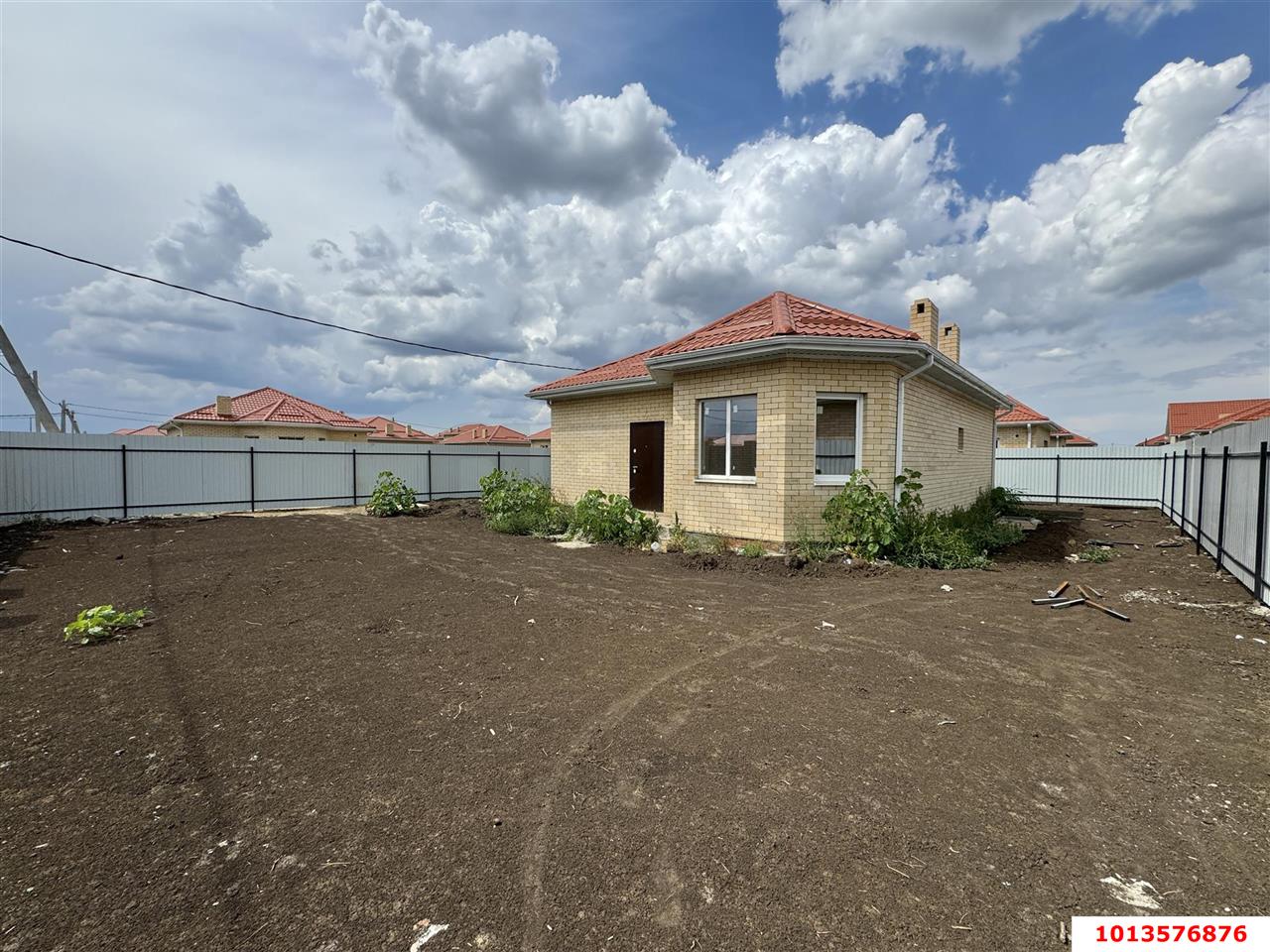 Фото №2: Дом 89 м² + 4.88 сот. - Южный, коттеджный  Южная столица, ул. Волжская, 103