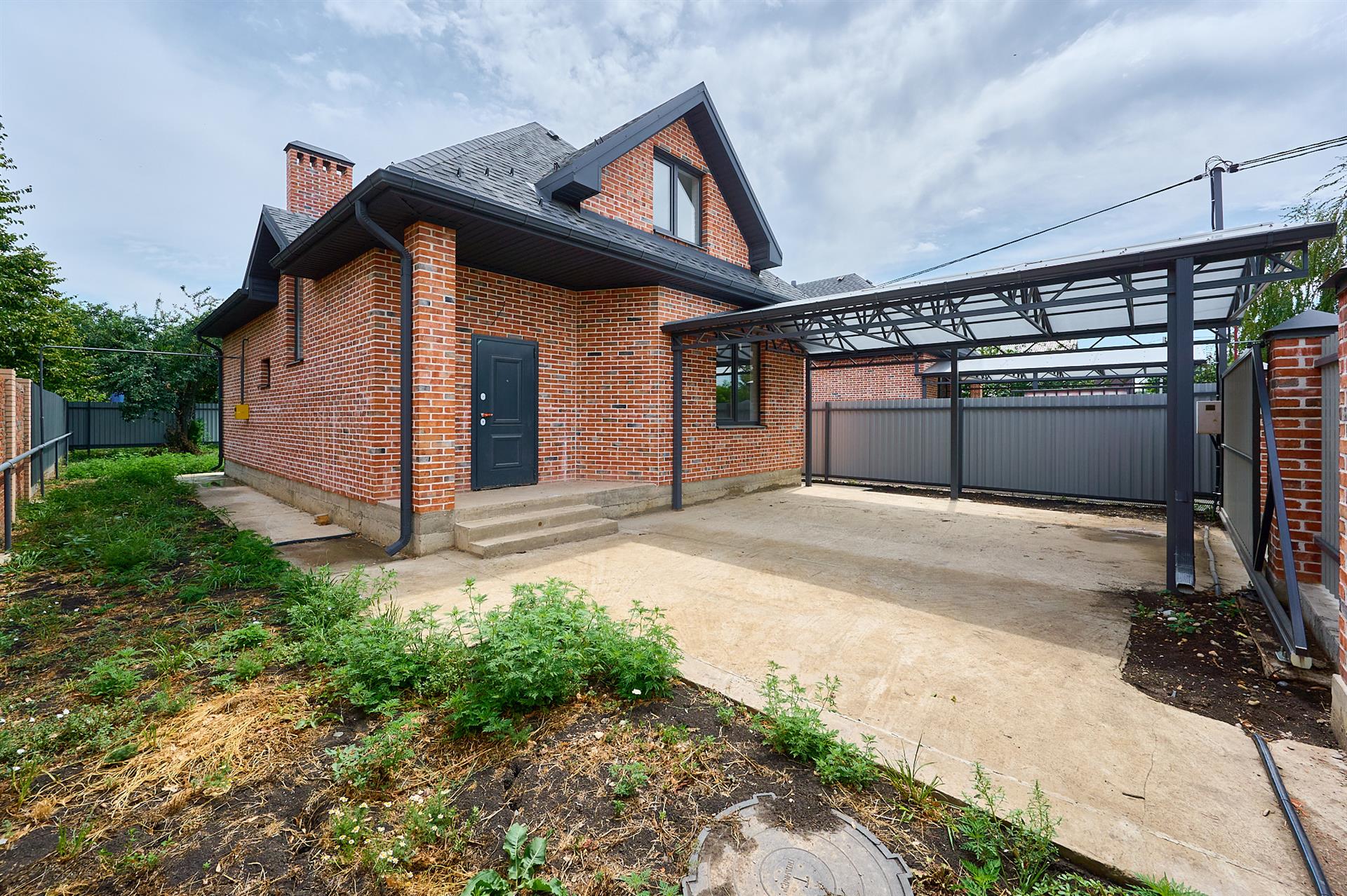 Фото №1: Дом 134 м² + 3.58 сот. - Краснодар, Прикубанский внутригородской округ, мкр. Отделение № 1 ОПХ Колос, ул. Рябиновая, 43/2