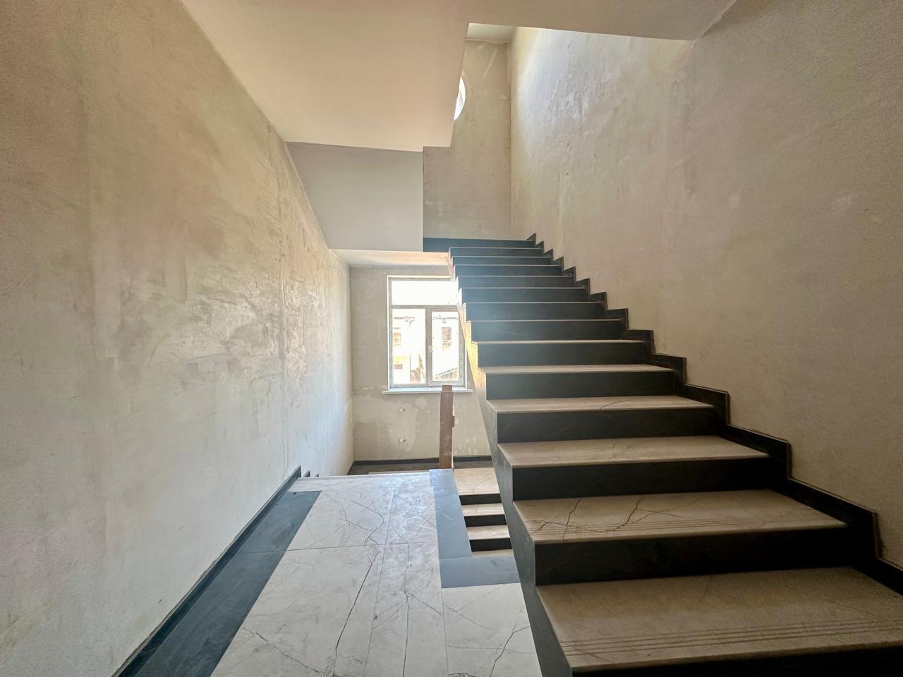 Фото №11: Дом 517 м² + 5.98 сот. - Знаменский, ул. Цветочная, 346/2