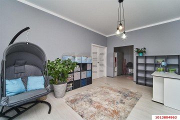 Фото №1: 1-комнатная квартира 65 м² - Старокорсунская, мкр. Карасунский внутригородской округ, ул. Ленина, 14