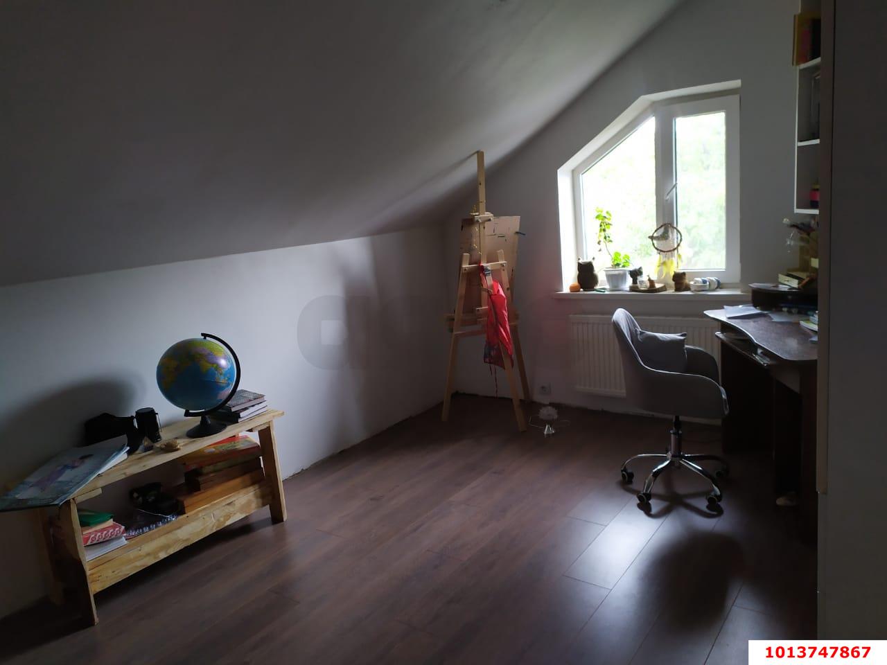 Фото №10: Дом 212 м² + 6 сот. - Берёзовый, Лекарственник, ул. Грушёвая, 108