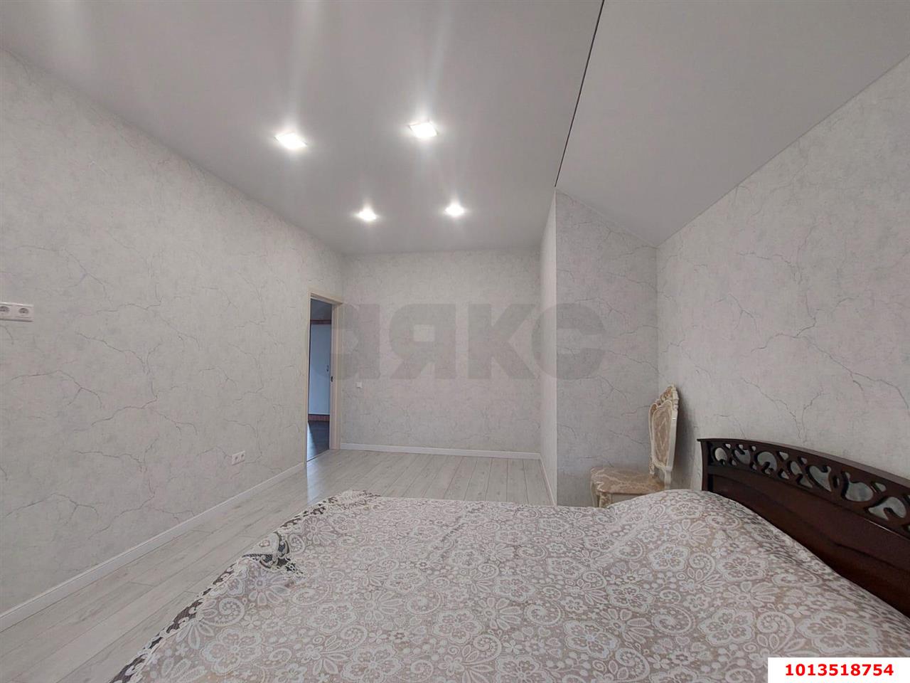 Фото №9: Дом 245 м² + 6.44 сот. - Новотитаровская, Западный внутригородской округ, мкр. Юбилейный, ул. Западная, 22