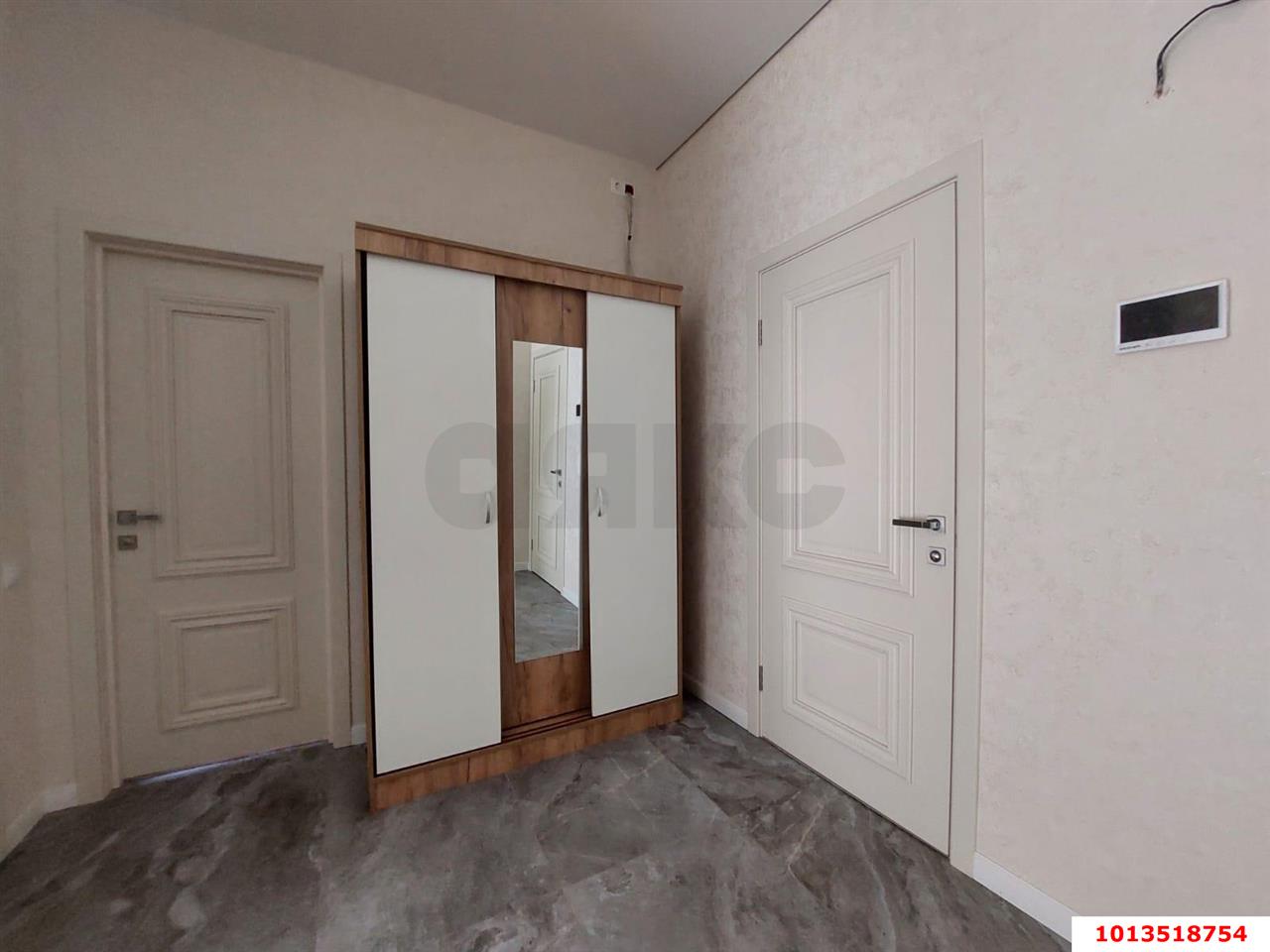 Фото №12: Дом 245 м² + 6.44 сот. - Новотитаровская, Западный внутригородской округ, мкр. Юбилейный, ул. Западная, 22