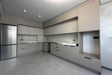 Фото №1: 2-комнатная квартира 60 м² - Краснодар, мкр. жилой комплекс Россинский Парк, ул. Командорская, 15/1