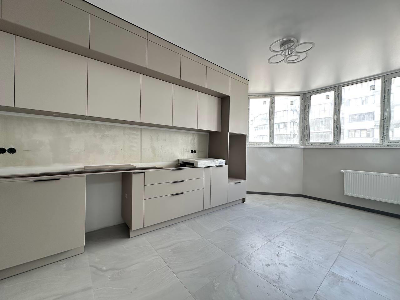 Фото №4: 2-комнатная квартира 65 м² - Краснодар, Прикубанский внутригородской округ, Россинского, мкр. жилой комплекс Россинский Парк, ул. Командорская, 15/1