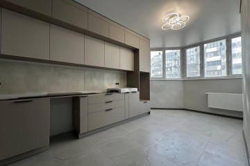 Фото №2: 2-комнатная квартира 60 м² - Краснодар, мкр. жилой комплекс Россинский Парк, ул. Командорская, 15/1