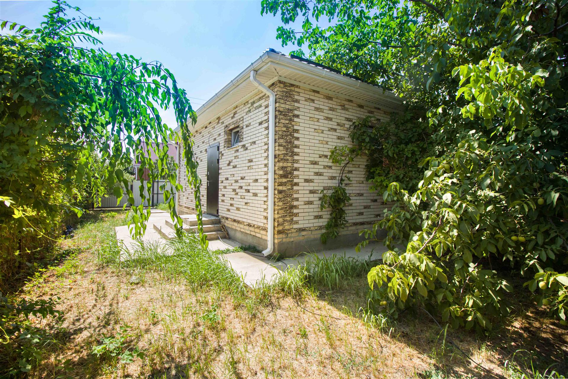 Фото №2: Дом 100 м² + 4 сот. - Знаменский, Карасунский внутригородской округ, мкр. СНТ Автомобилист-2, ул. Восточная, 490