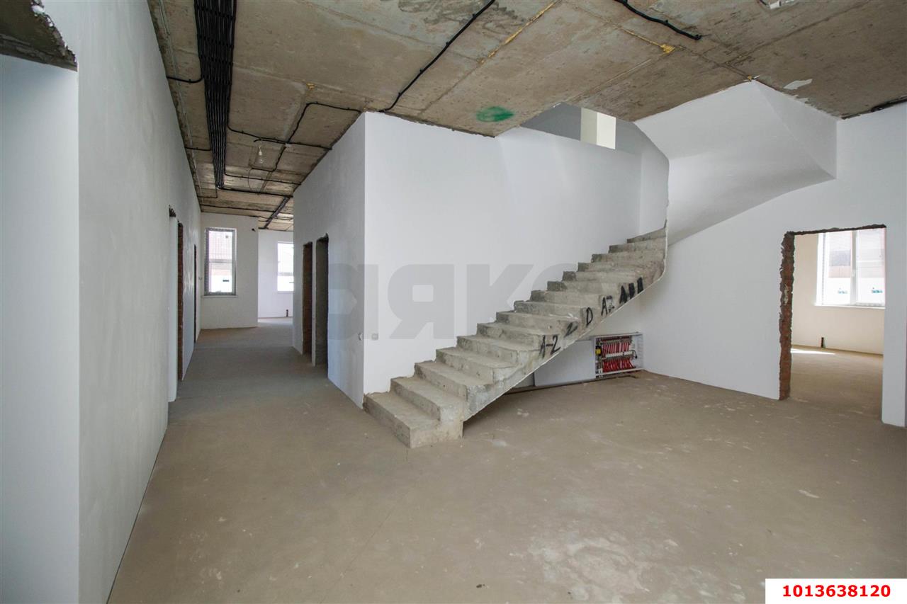 Фото №11: Дом 400 м² + 10 сот. - СНТ Пригород, Прикубанский внутригородской округ, ул. Атамана Маламы, 120А