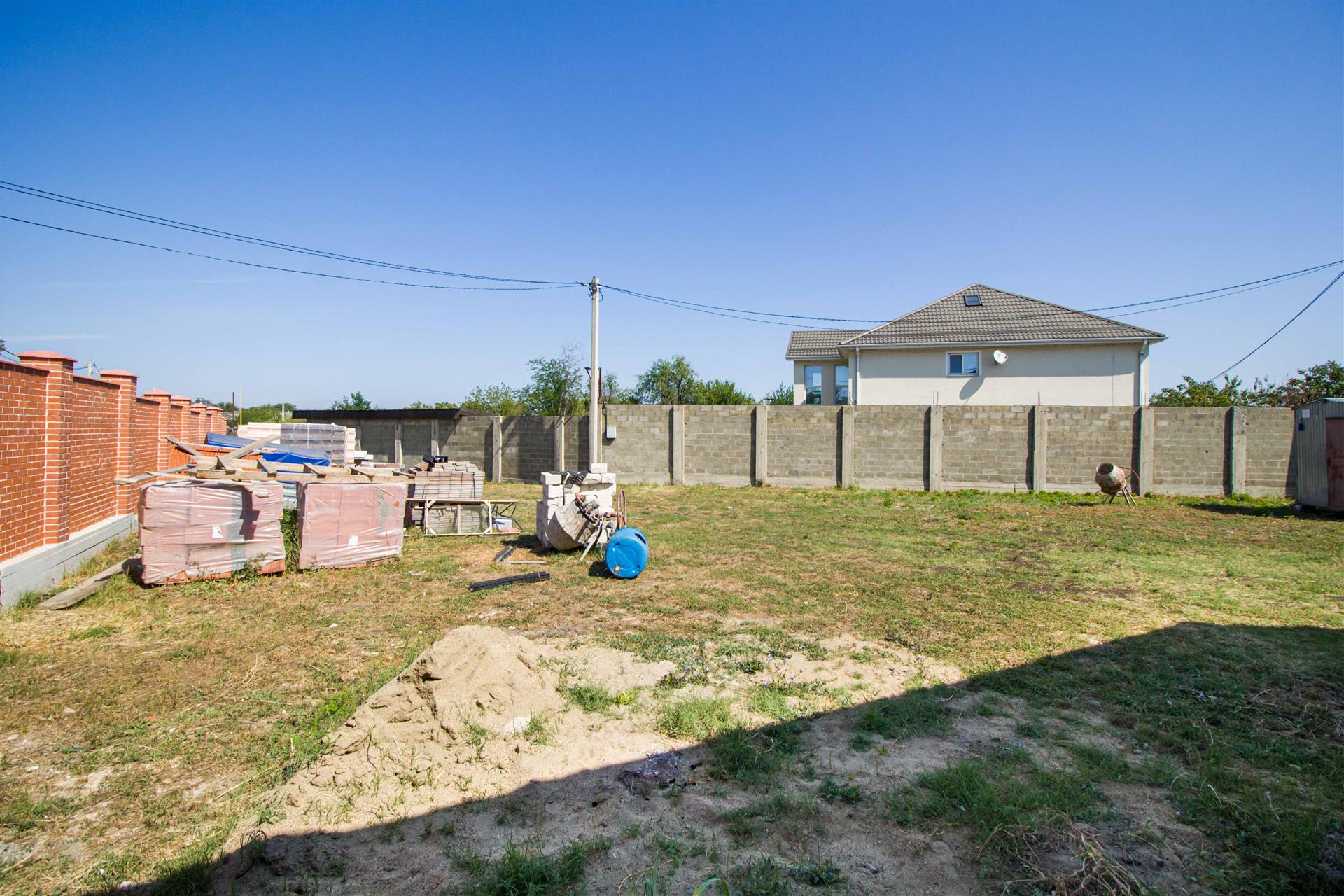 Фото №9: Дом 220 м² + 5 сот. - Новотитаровская, Прикубанский внутригородской округ, мкр. жилой комплекс Красная площадь, ул. Луначарского, 57