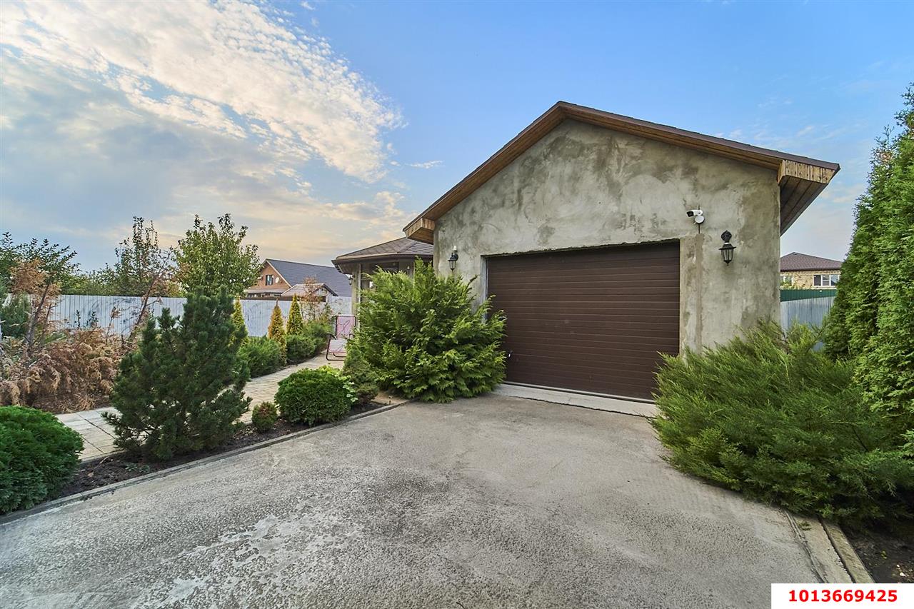 Фото №2: Дом 157 м² + 6 сот. - СНТ Лекраспромовец, Прикубанский внутригородской округ, ул. Южная, 59