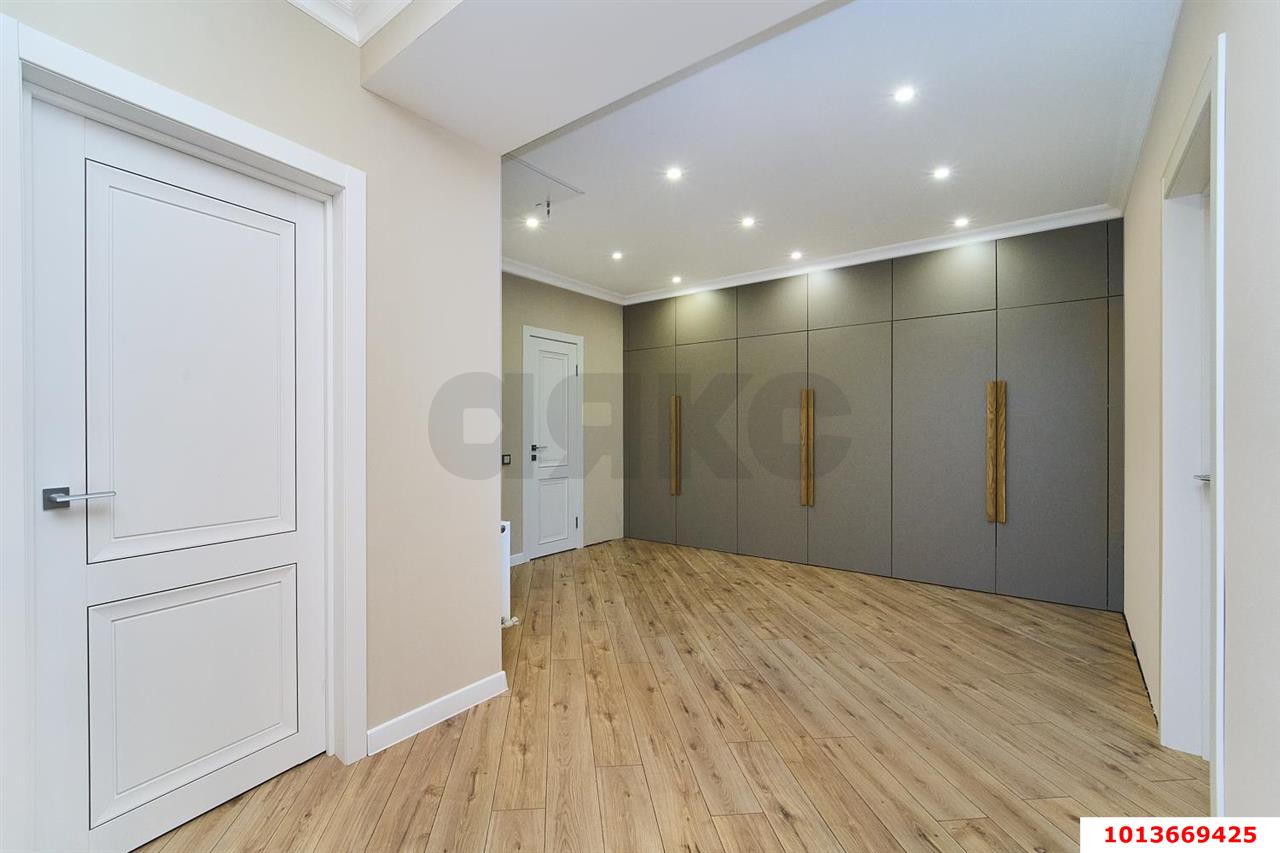 Фото №12: Дом 157 м² + 6 сот. - СНТ Лекраспромовец, Прикубанский внутригородской округ, ул. Южная, 59