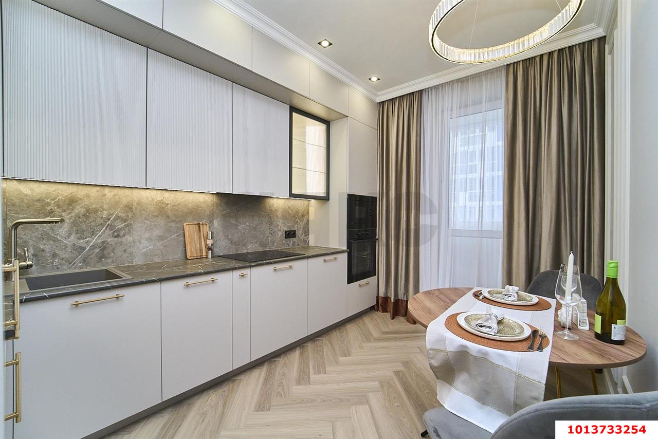 Фото №1: 1-комнатная квартира 33 м² - Краснодар, ЖК На Садовой, Центральный внутригородской округ, Центральный, мкр. жилой комплекс На Садовой, ул. Садовая, 159к2