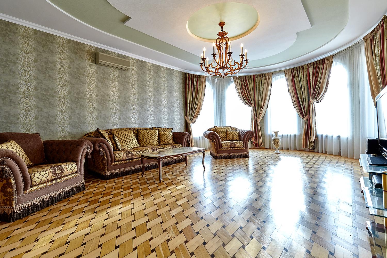 Фото №11: Дом 770 м² + 9.9 сот. - Краснодар, Прикубанский внутригородской округ, мкр. имени Н.И. Вавилова, ул. А.В. Дёмина, 45