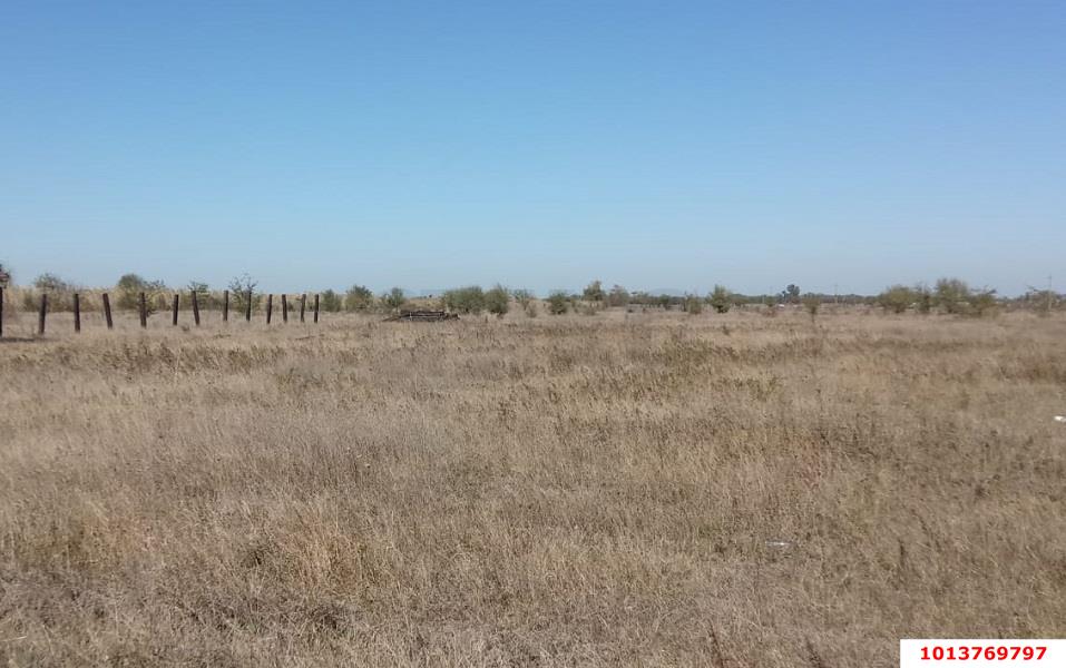 Фото №3: Земельный участок под ИЖС - Афипсип, Завод Радиоизмерительных Приборов, Калинино, Прикубанский внутригородской округ, Славянский, Прикубанский внутригородской округ, Центральный внутригородской округ, Дубинка, мкр. жилой комплекс Абрикосово, ул. Степная, 1