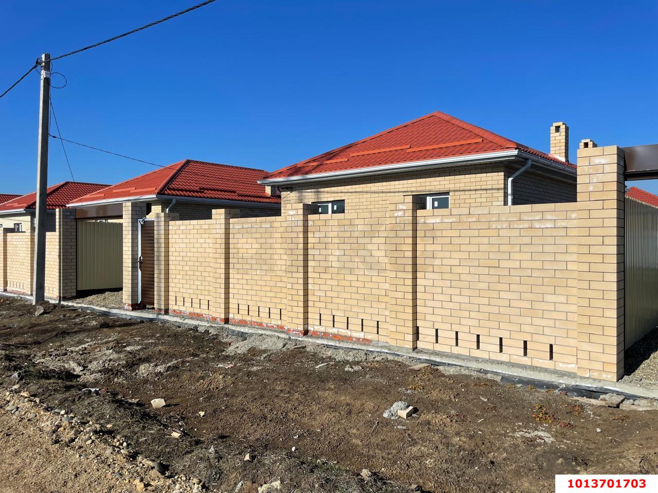 Фото №3: Дом 60 м² + 3.72 сот. - Южный, коттеджный  Южная столица, ул. Белореченская, 1Б