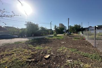 Фото №1: Земельный участок 9.76 сот. - Берёзовый, мкр. Витаминкомбинат, ул. Новосельская, 9