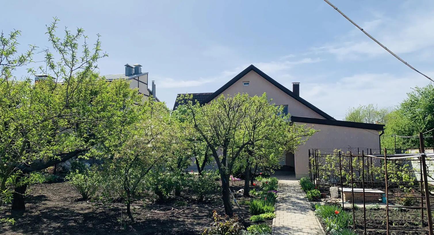 Фото №3: Дом 266 м² + 8 сот. - Южный, мкр. Прикубанский внутригородской округ, ул. Краснодарская, 47