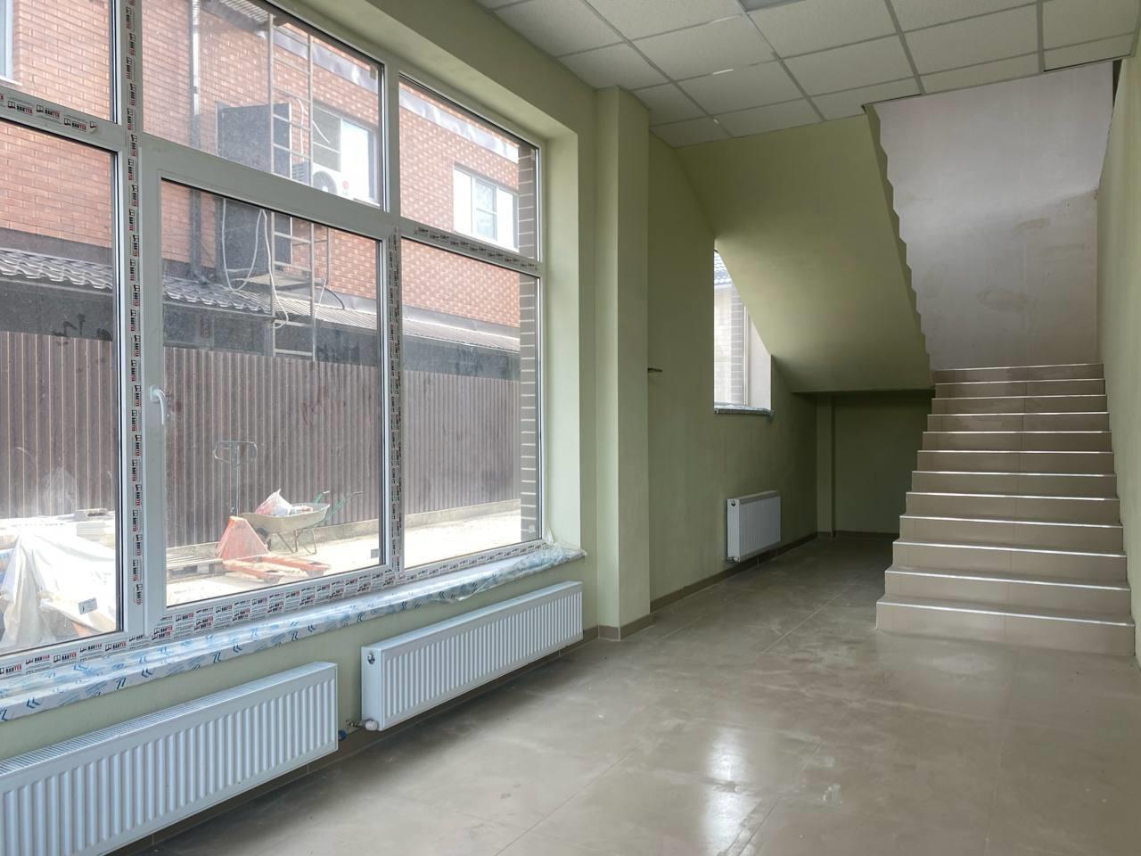 Фото №7: Коммерция 500 м² - Новая Адыгея, ул. Кубанская, 3/2