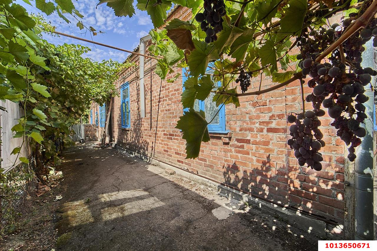 Фото №3: Дом 72 м² + 3.3 сот. - Краснодар, Фестивальный, ул. Воровского, 93