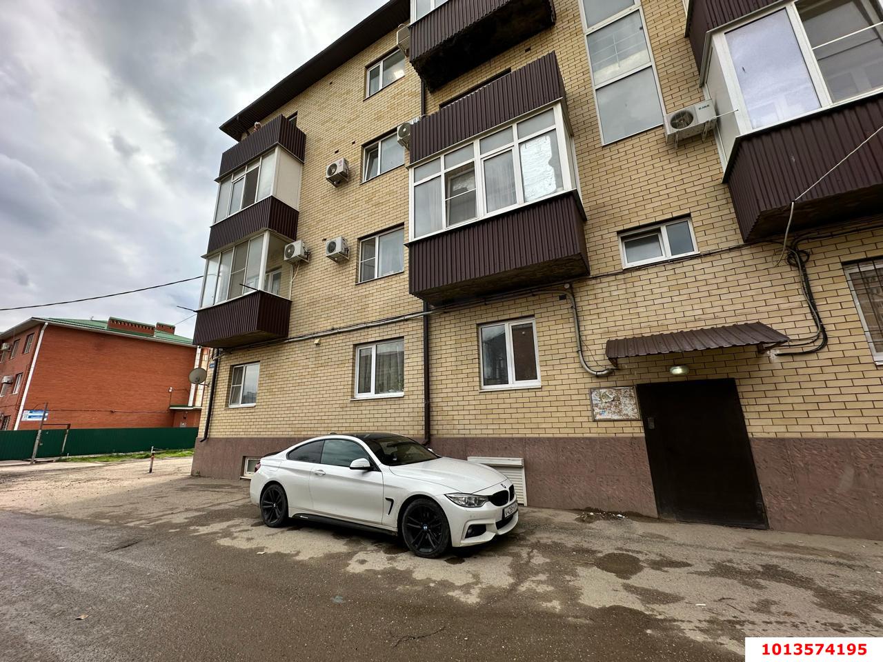 Фото №1: Студия 37 м² - Краснодар, Музыкальный, ул. им. Хаджинова М.И., 21