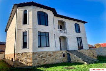 Фото №1: Дом 768 м² - Краснодар, мкр. Горхутор, ул. Спасская, 41