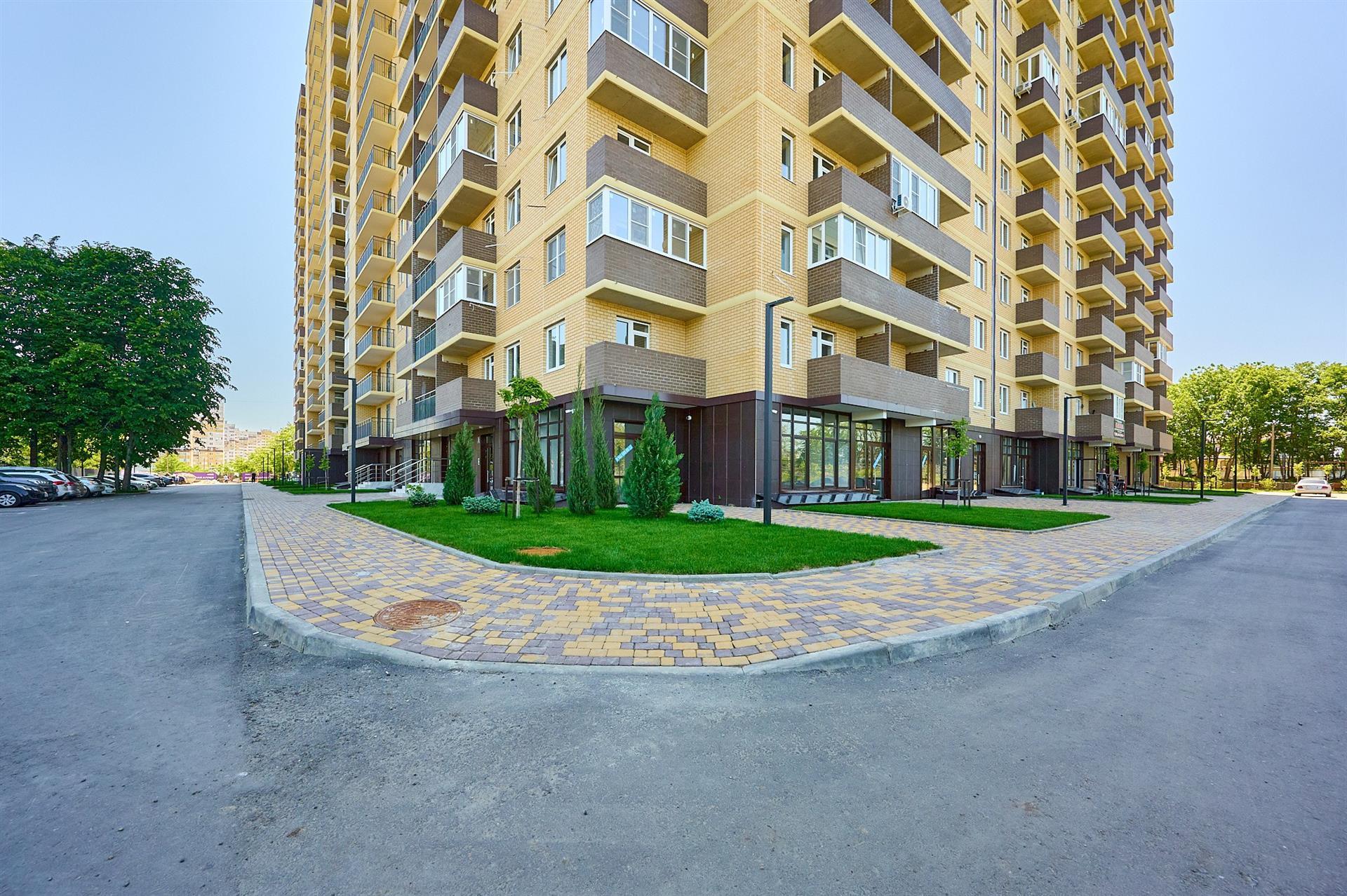 Фото №1: 2-комнатная квартира 55 м² - Краснодар, Молодёжный, мкр. Прикубанский внутригородской округ, ул. Дубравная, 1