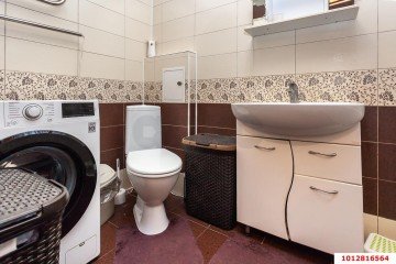 Фото №1: 2-комнатная квартира 61 м² - Краснодар, мкр. Музыкальный, ул. имени Сергея Есенина, 82/4