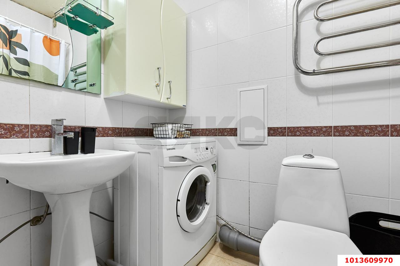 Фото №1: 1-комнатная квартира 43 м² - Берёзовый, Витаминкомбинат, ул. Целиноградская, 4/2Б