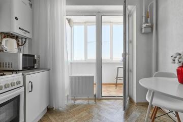 Фото №2: 1-комнатная квартира 38 м² - Берёзовый, мкр. Витаминкомбинат, ул. Целиноградская, 4/2Б