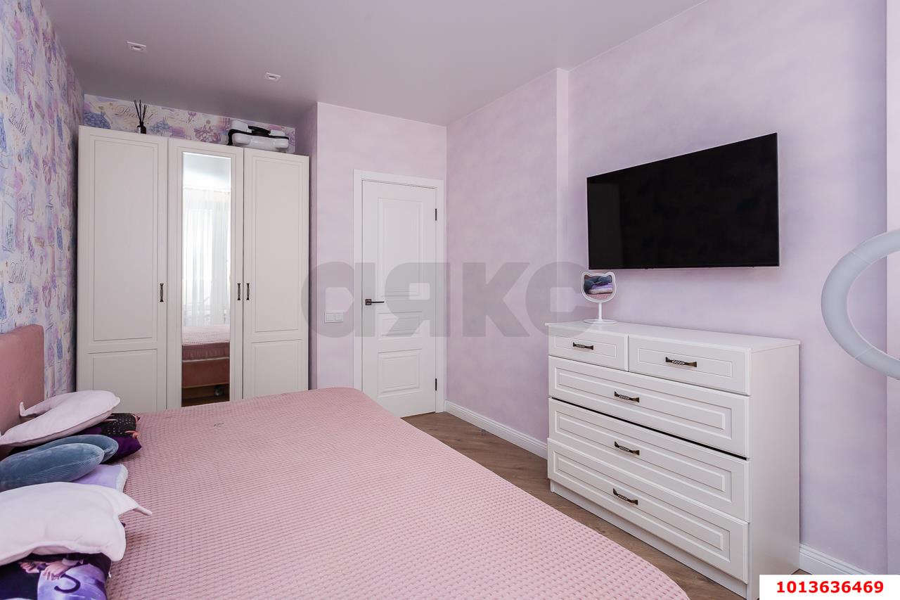 Фото №11: 3-комнатная квартира 95 м² - Краснодар, Прикубанский внутригородской округ, имени Петра Метальникова, мкр. ЖК Времена Года 3, ул. Цезаря Куникова, 24к1